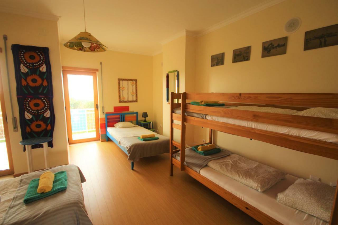 Surf House Baleal Bed and Breakfast Exteriör bild