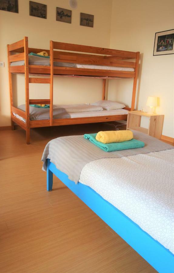 Surf House Baleal Bed and Breakfast Exteriör bild
