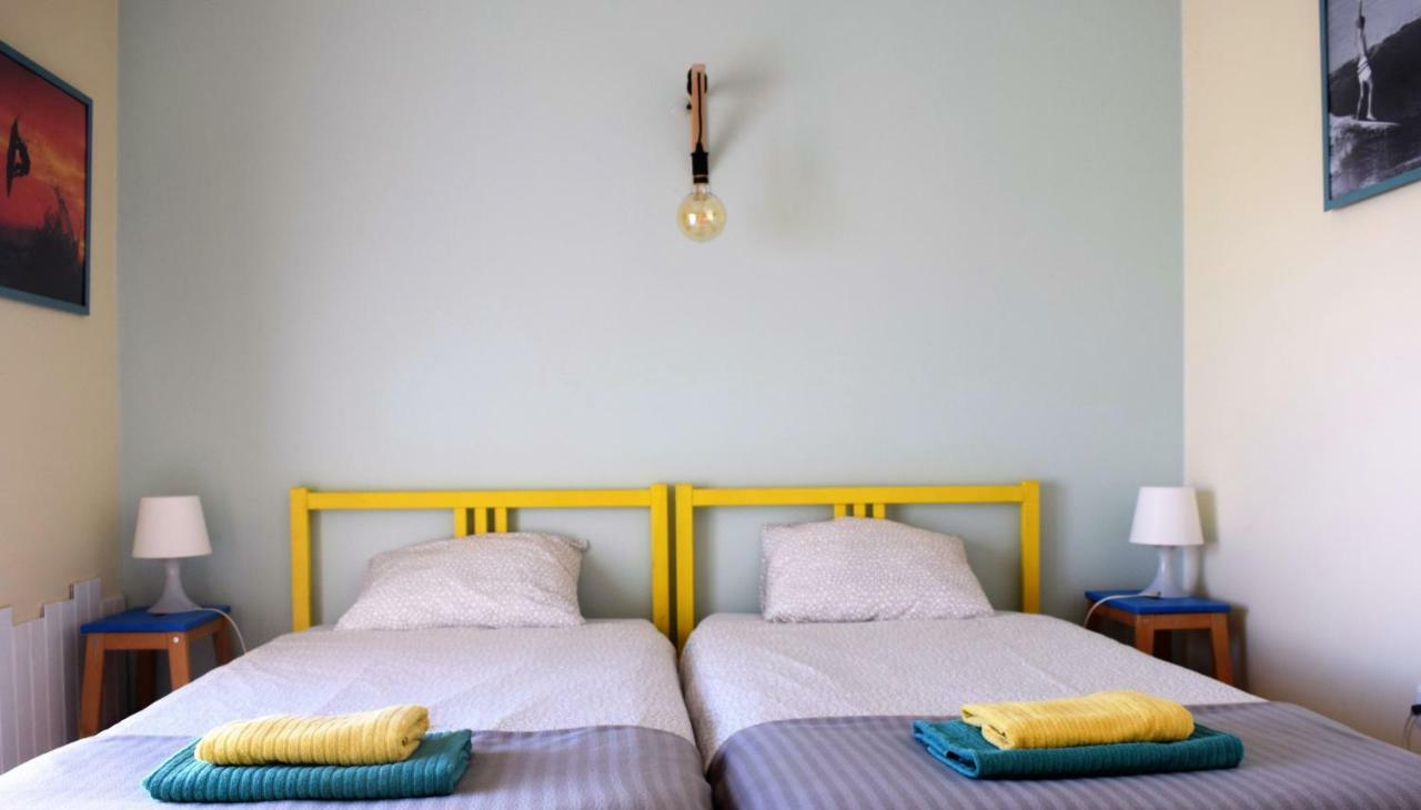 Surf House Baleal Bed and Breakfast Exteriör bild